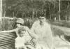 ML 0023 Bernard Louise et leur fils André (1927)